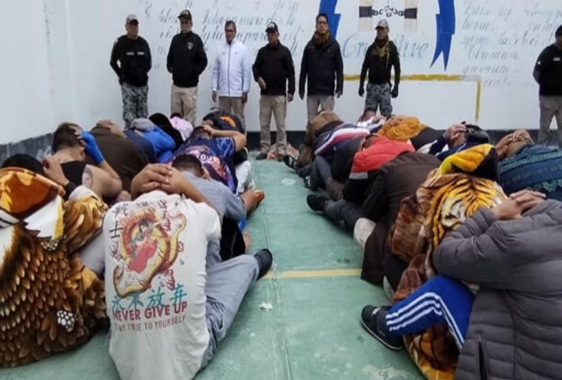 Perú | Trasladan a internos de alta peligrosidad al penal de Challapalca