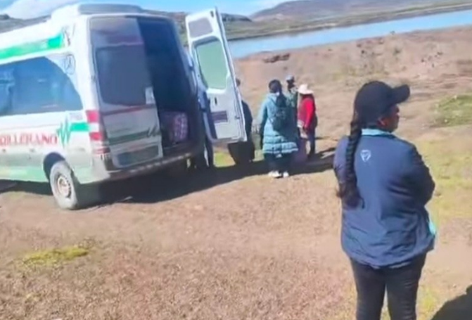 Ananea | Asaltan minivan del transporte Cordillerano en plena luz del día en la vía Juliaca–Rinconada