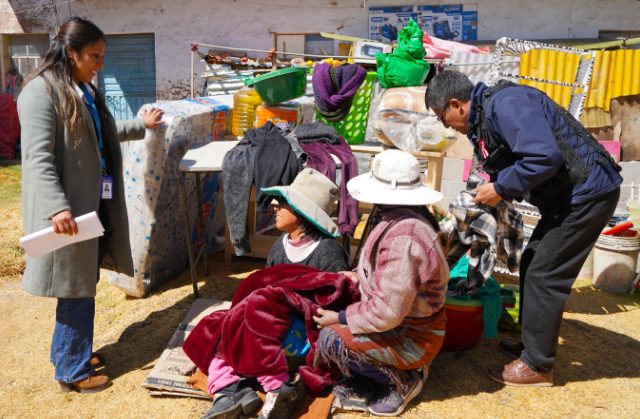 Juliaca | Municipio entrega ayuda humanitaria a mujer con discapacidad en situación de vulnerabilidad