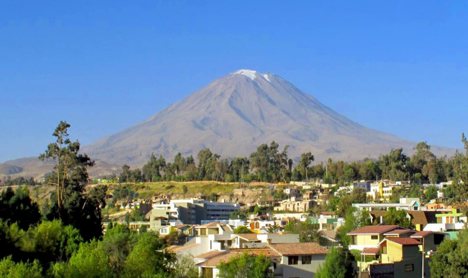 Arequipa | Más de un millón de vecinos estarían expuestos ante posible erupción del volcán Misti