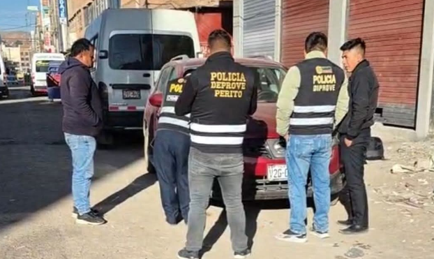 Juliaca | Policía recupera camioneta robada que fue abandonada en la ciudad