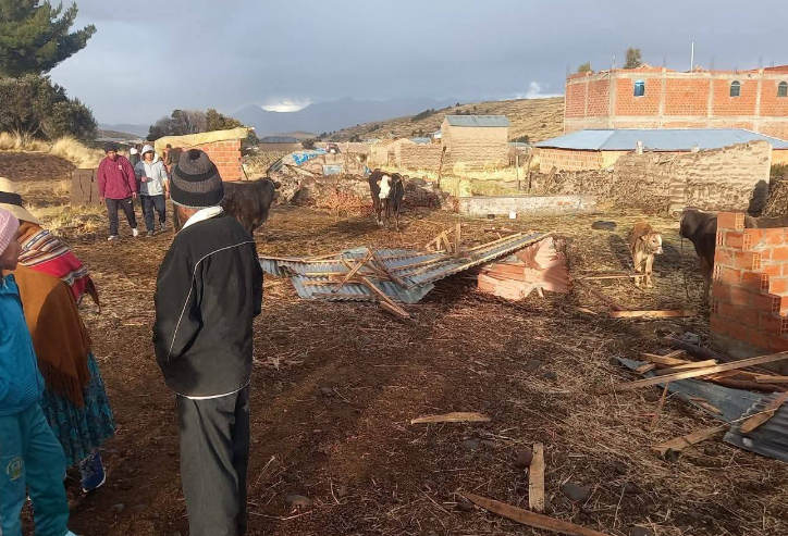 Pomata | Fuertes vientos causan destrozos y afectan a 15 familias en Valle Rinconada