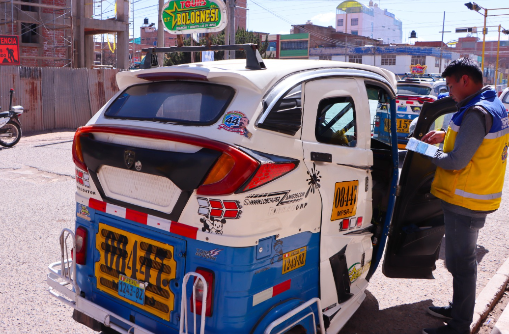 Juliaca | Municipio interviene a 17 mototaxistas sin documentos en operativo de tránsito