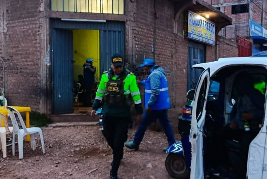 Juliaca | Clausuran bares y cantinas informales en operativos municipales